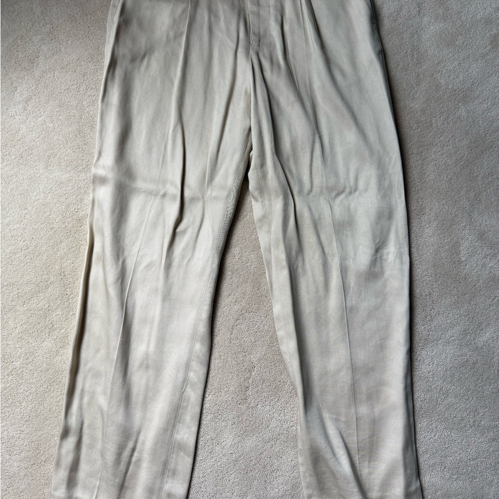 H&M Men's Dress Pants in Light Beige